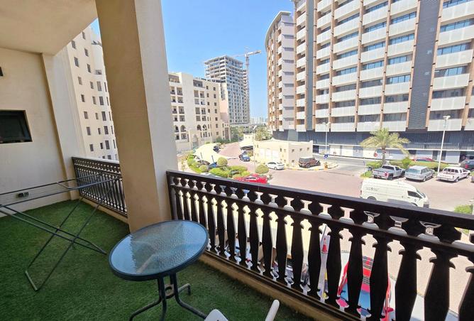 982001 - Property Image 3