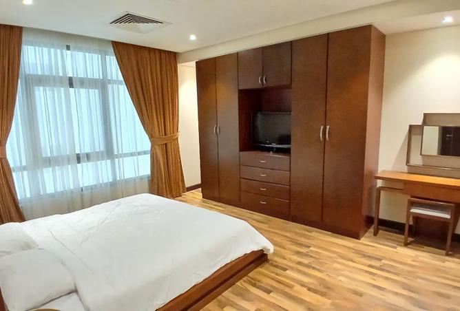 985846 - Property Image 2