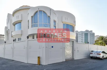 Villa - 5 Bedrooms - 6 Bathrooms for rent in Adliya - Manama - Capital Governorate