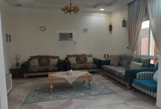 980777 - Property Image 2