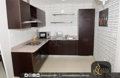 Kitchen image for: Apartment - 1 Bathroom for rent in Busaiteen - Muharraq Governorate, Image 1