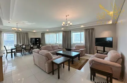 Apartment - 2 Bedrooms - 2 Bathrooms for rent in Amwaj Avenue - Amwaj Islands - Muharraq Governorate
