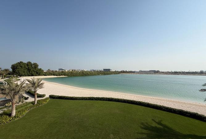951252 - Property Image 3