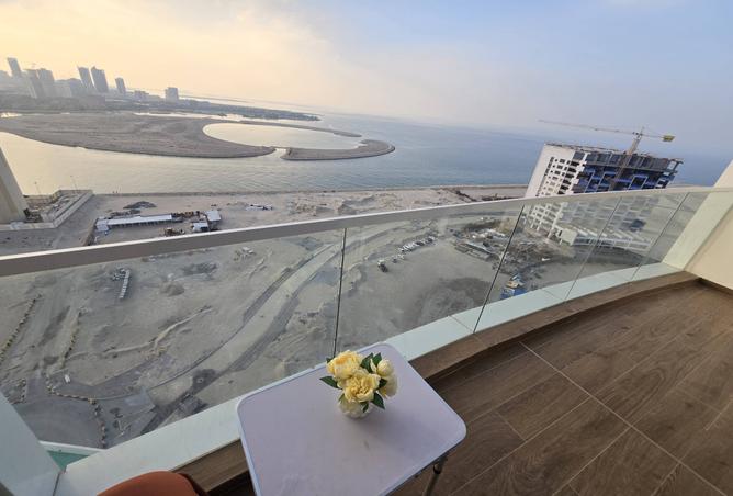 982043 - Property Image 2