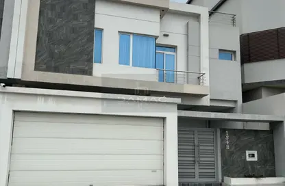 فيلا - 4 غرف نوم - 5 حمامات للبيع في سار - المحافظة الشمالية