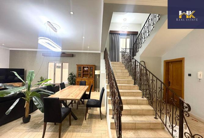 985966 - Property Image 2