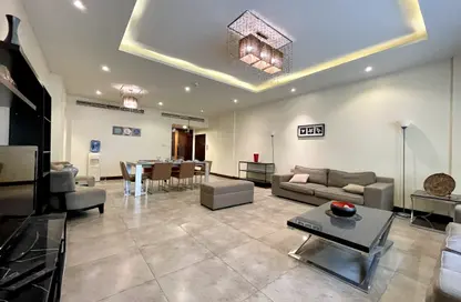 Apartment - 2 Bedrooms - 2 Bathrooms for rent in Amwaj Avenue - Amwaj Islands - Muharraq Governorate