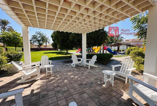 967789 - Property Main Image