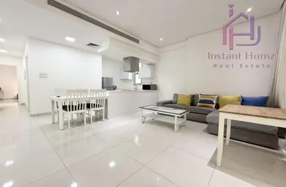 Apartment - 1 Bedroom - 2 Bathrooms for sale in Al Juffair - Capital Governorate