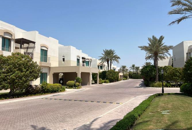 954864 - Property Main Image