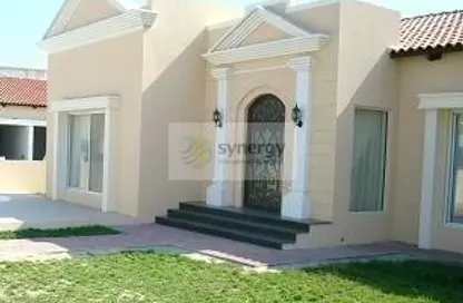 Compound - 3 Bedrooms - 2 Bathrooms for rent in Saar - Northern Governorate
