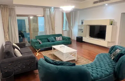 Apartment - 3 Bedrooms - 5 Bathrooms for sale in Al Juffair - Capital Governorate