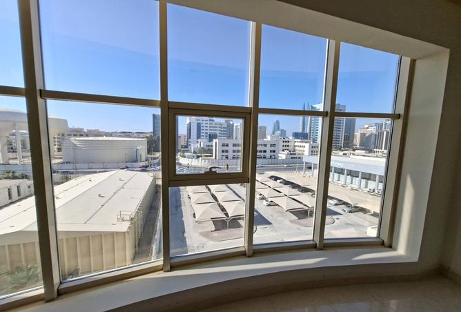 992217 - Property Image 3