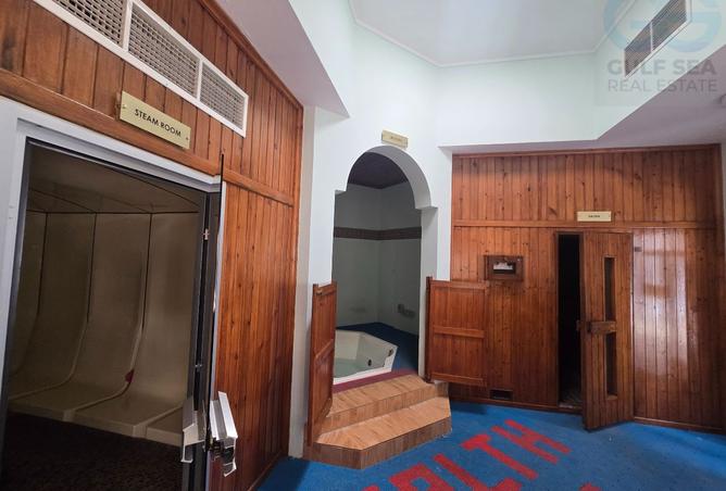 952087 - Property Image 3