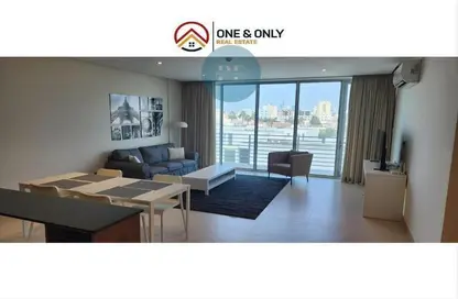 Apartment - 2 Bedrooms - 2 Bathrooms for rent in Um Al Hasam - Manama - Capital Governorate