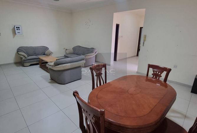 963950 - Property Image 2