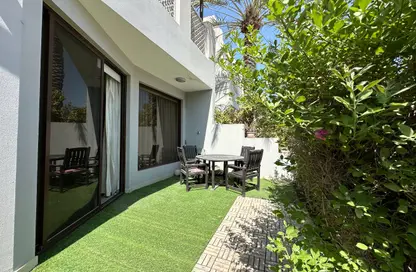 فيلا - 3 غرف نوم - 5 حمامات للبيع في النجمه - أمواج - المحرق