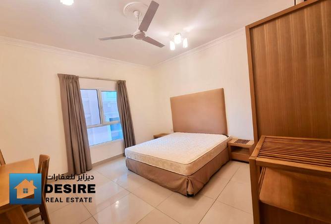 963559 - Property Image 2