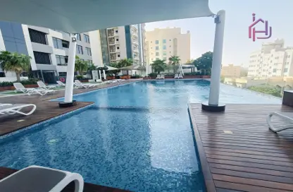 Pool image for: Apartment - 1 Bedroom - 2 Bathrooms for rent in Mahooz - Manama - Capital Governorate, Image 1