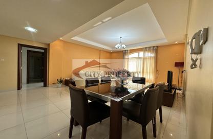 Apartment - 3 Bedrooms - 4 Bathrooms for rent in Mahooz - Manama - Capital Governorate