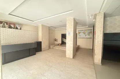 Whole Building - 7+ Bedrooms - 7+ Bathrooms for rent in Exhibition Road - Hoora - Capital Governorate