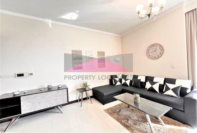 983679 - Property Image 2