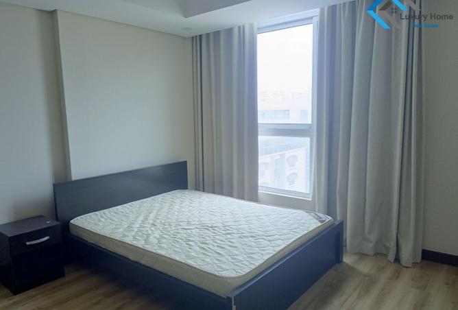 984843 - Property Image 2