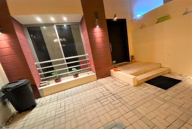 Villa - 3 Bedrooms - 3 Bathrooms for rent in Bu Quwah - Northern Governorate