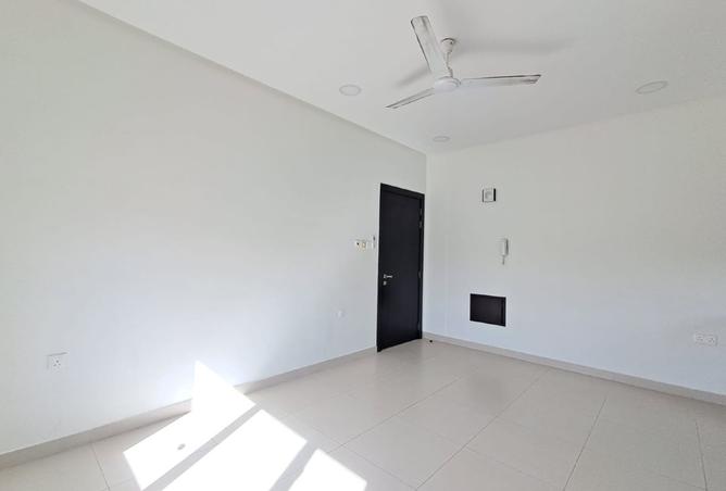 985504 - Property Main Image