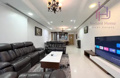 Apartment - 2 Bedrooms - 2 Bathrooms for rent in Al Juffair - Capital Governorate