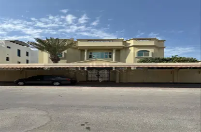 Villa - 7+ Bedrooms - 7+ Bathrooms for sale in Jeblat Hebshi - Northern Governorate