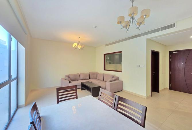 965429 - Property Image 2