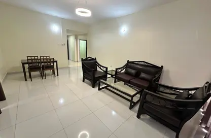 Apartment - 2 Bedrooms - 2 Bathrooms for rent in Hoora - Capital Governorate