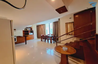 Apartment - 2 Bedrooms - 2 Bathrooms for rent in Al Juffair - Capital Governorate