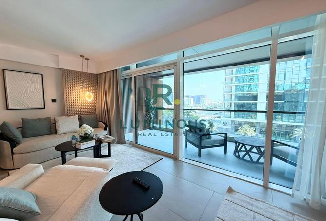 956954 - Property Image 2