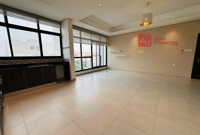 977832 - Property Image 3