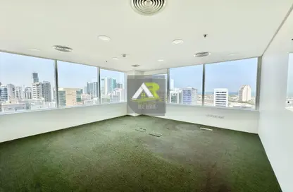 Office Space - Studio - 2 Bathrooms for rent in Seef - Capital Governorate