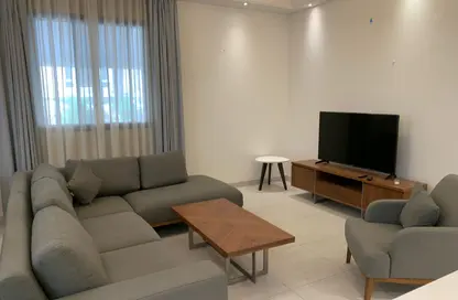 Apartment - 2 Bedrooms - 2 Bathrooms for rent in Saar - Northern Governorate