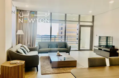 Apartment - 2 Bedrooms - 3 Bathrooms for rent in Al Juffair - Capital Governorate