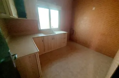 Apartment - 2 Bedrooms - 2 Bathrooms for rent in Galali - Muharraq Governorate