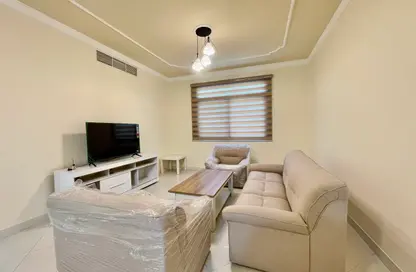 Apartment - 2 Bedrooms - 3 Bathrooms for rent in Al Burhama - Manama - Capital Governorate