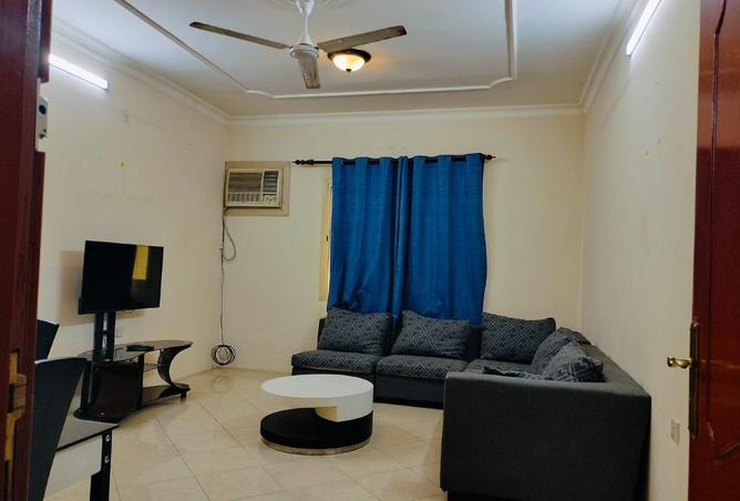 972462 - Property Image 2