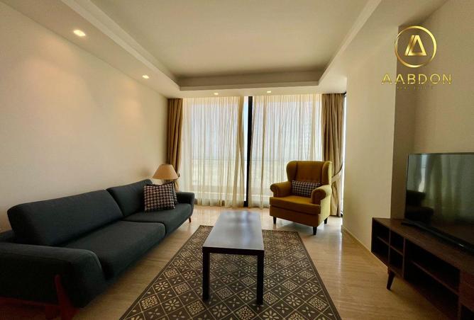 954985 - Property Image 2