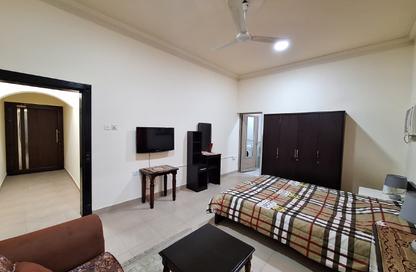Apartment - Studio - 1 Bathroom for rent in Jid Ali - Central Governorate