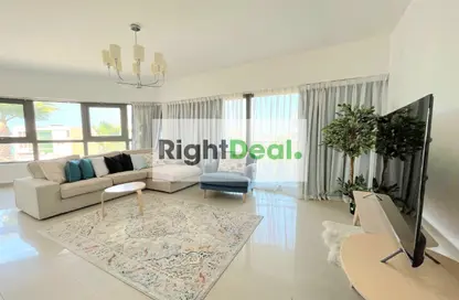 Apartment - 2 Bedrooms - 2 Bathrooms for sale in Tala Island - Amwaj Islands - Muharraq Governorate