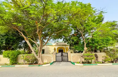 Villa - 4 Bedrooms - 6 Bathrooms for rent in Hamala - Northern Governorate