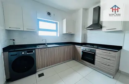 Apartment - 2 Bedrooms - 3 Bathrooms for rent in Hidd - Muharraq Governorate