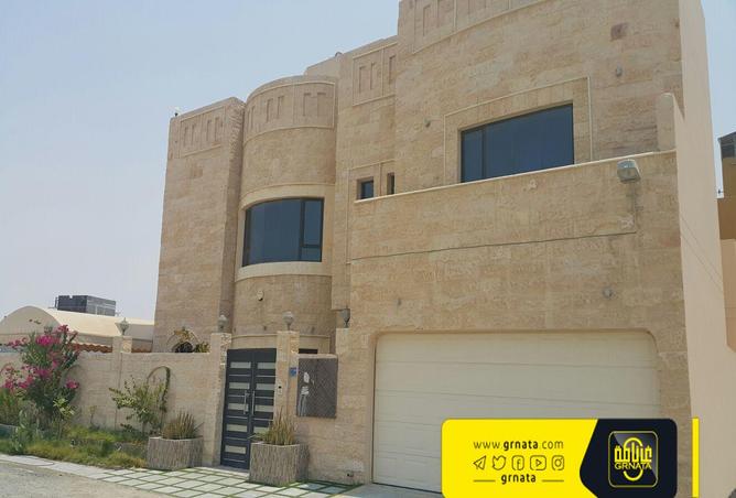 757824 - Property Image 3