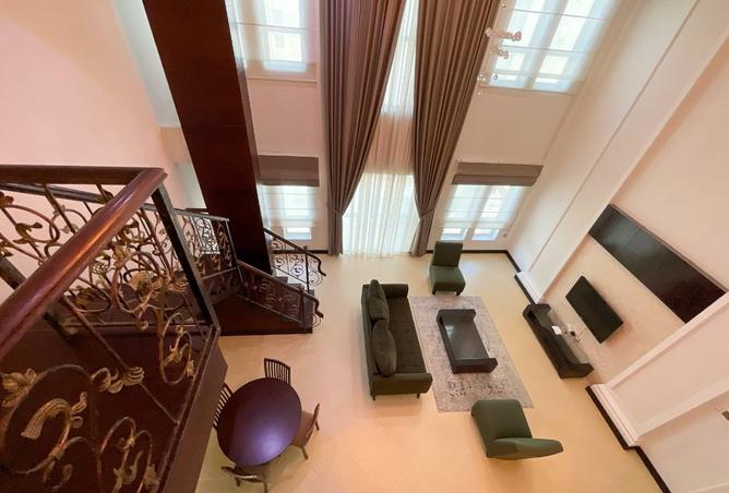 988217 - Property Image 3