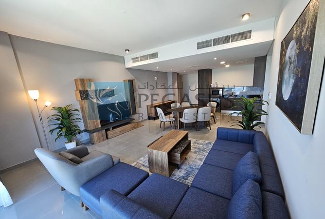 735042 - Property Image 2